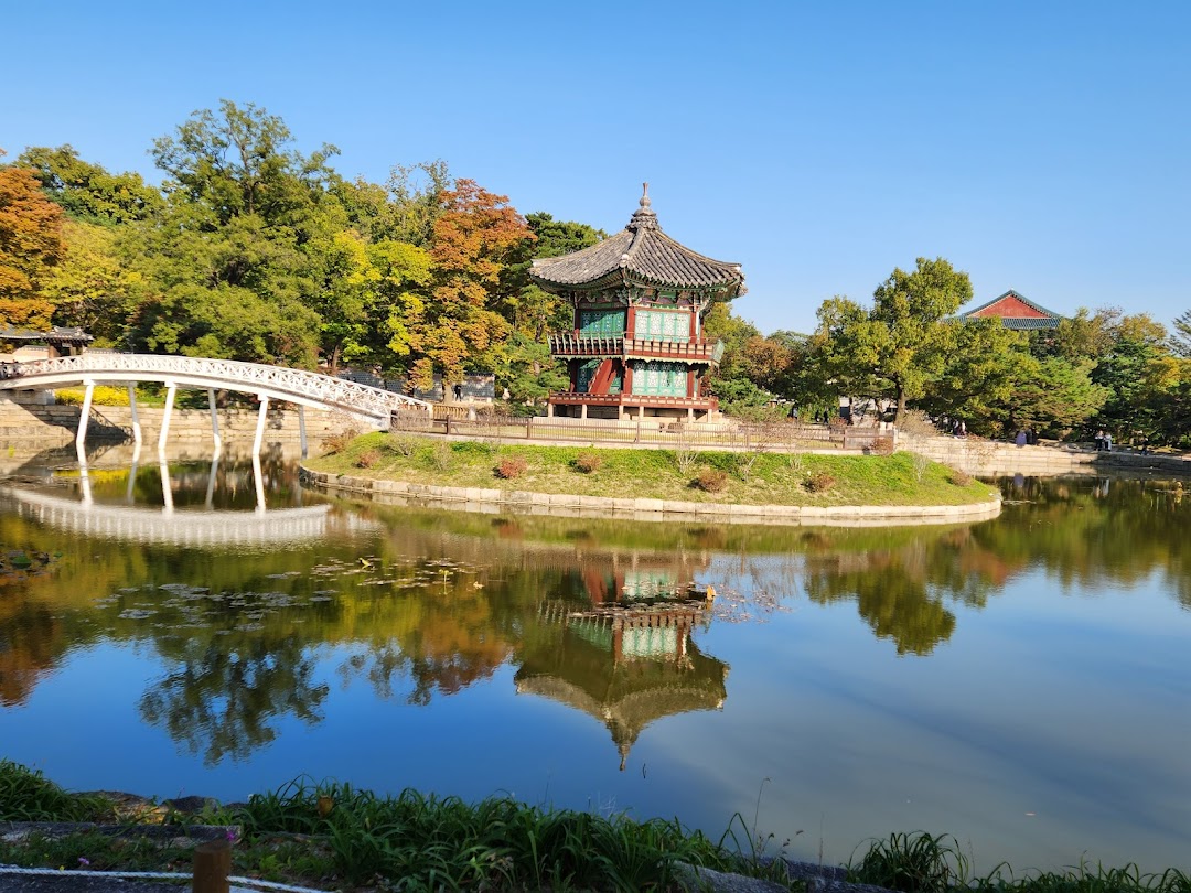 Changdeokgung Palace & Huwon Secret Garden